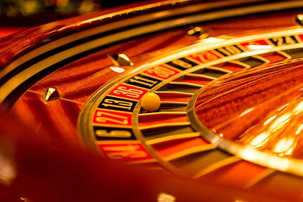 Mobile app interface showing live game tables